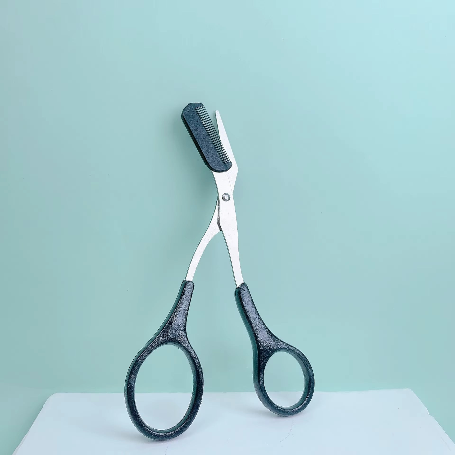 Eyebrow Trimming Scissors with Built-In Comb - Stainless Steel, Precise Grooming Tool, Creating Perfect Eyebrows
